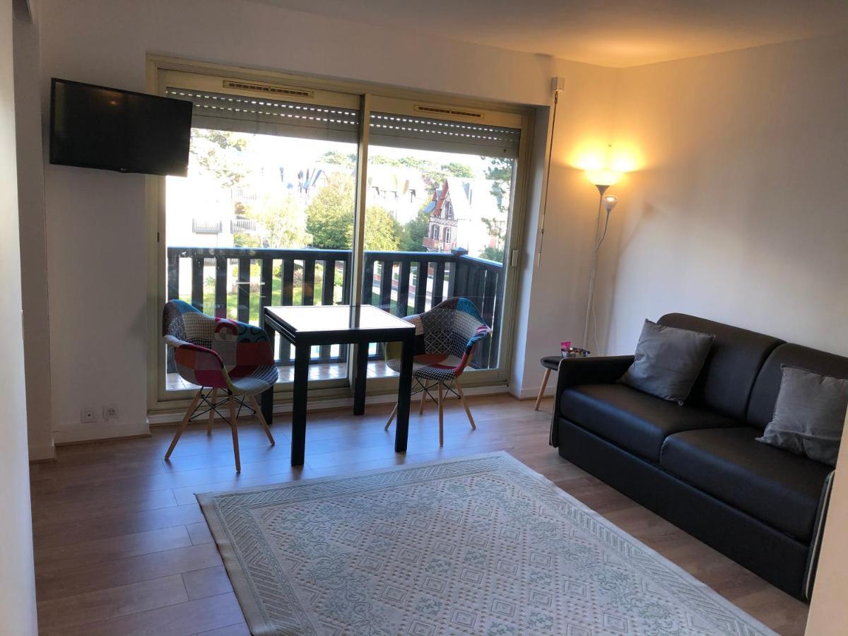 Deauville Bord De Mer Ngoại thất bức ảnh